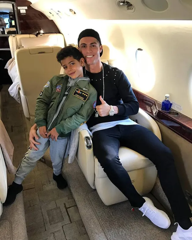 Cristiano Ronaldo &amp; Anaknya