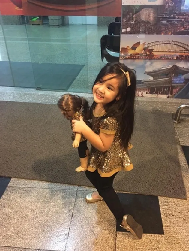 Nia Ramadhani - Mikhayla