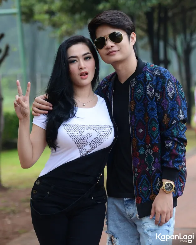 Tiara Dewi - Esal Revano
