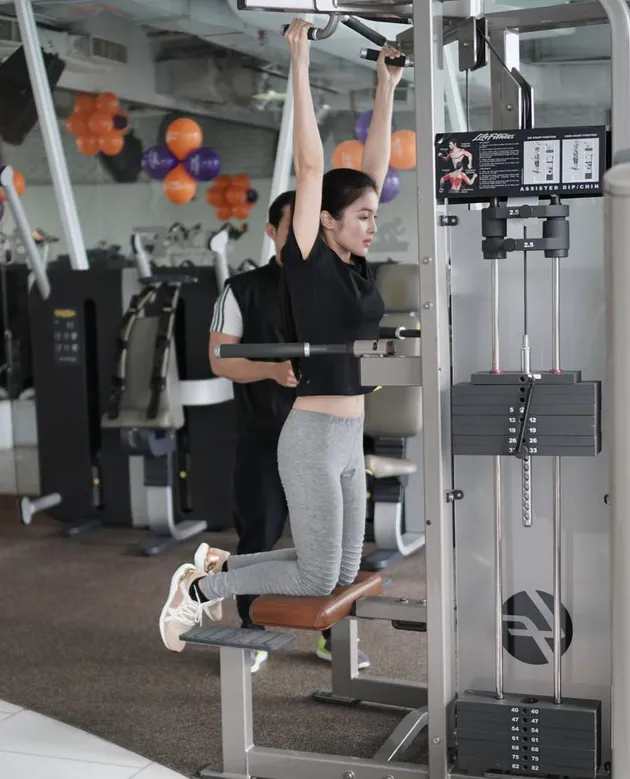 sandra dewi, sandra dewi menikah