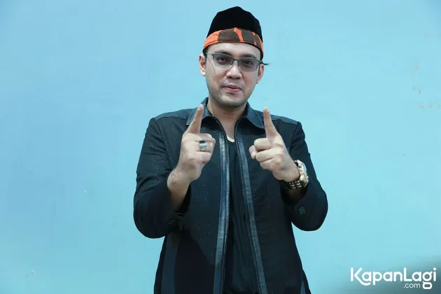 Sandy Tumiwa - Tessa Kaunang