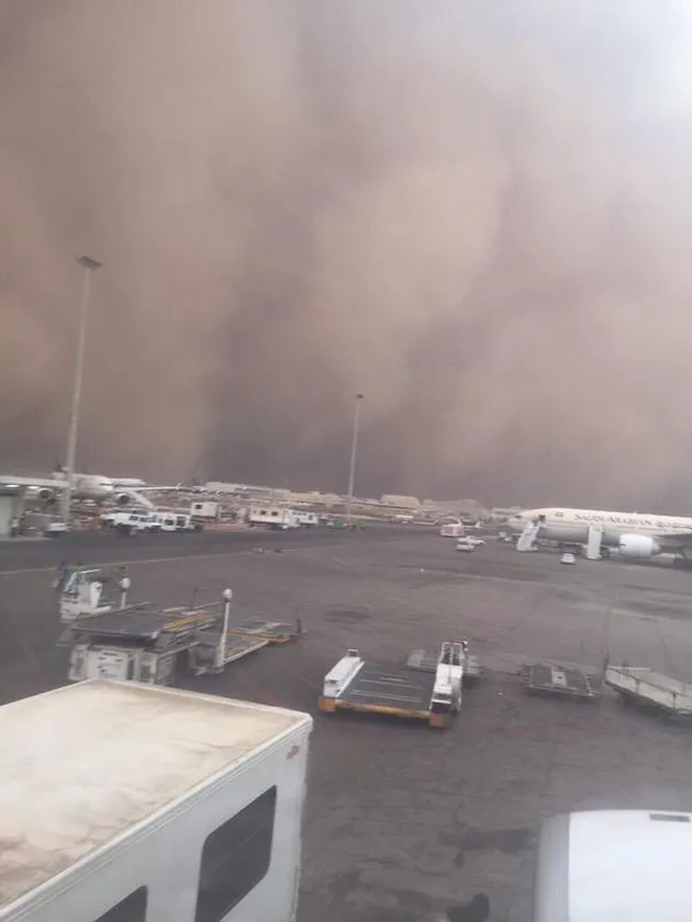 foto crane jatuh di Masjidil Haram - Mekah