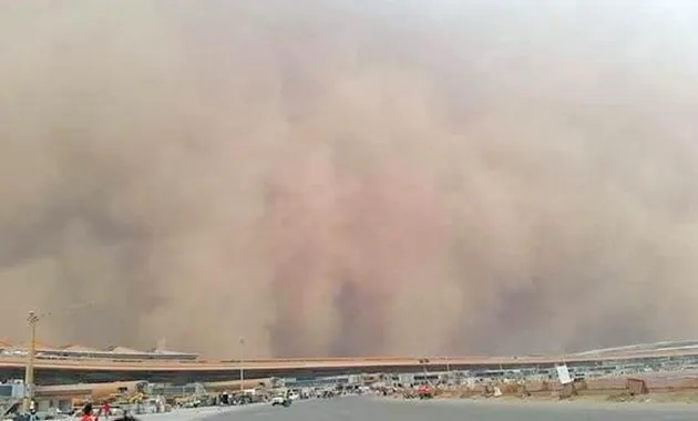 foto crane jatuh di Masjidil Haram - Mekah