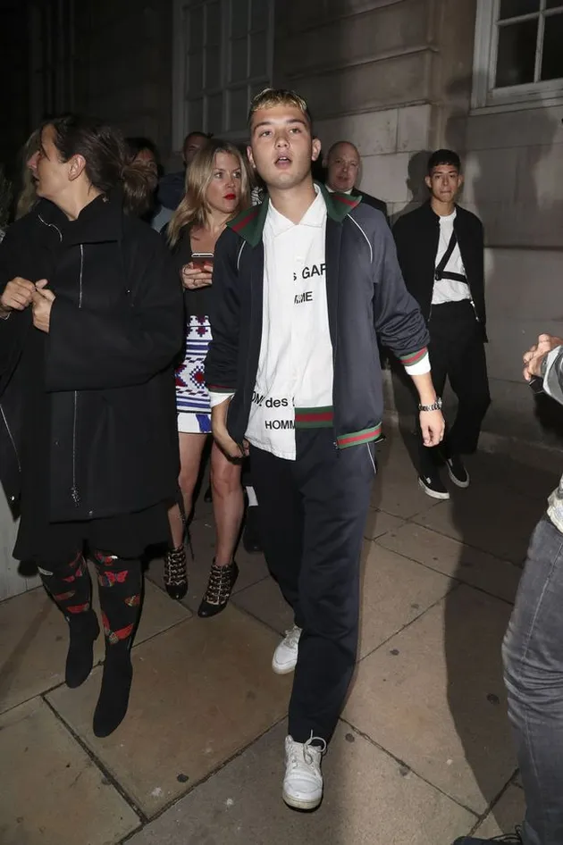 Model di Ultah LOVE Magazine