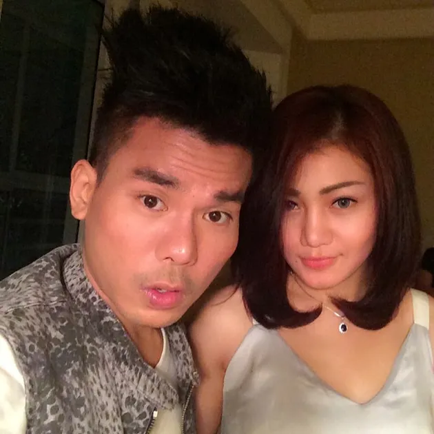 Robby Abbas dan Para Wanitanya