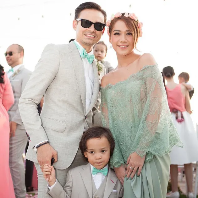 istri bule, suami bule, seleb yang menikah dengan bule