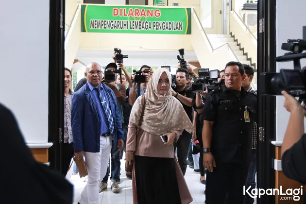 Sulis Jadi Korban Penipuan