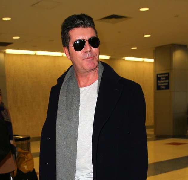 FOTO: SEHARGA 333 M, RUMAH MEGAH SIMON COWELL PUNYA VIEW 