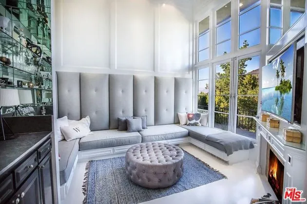 Rumah Baru Calvin Harris