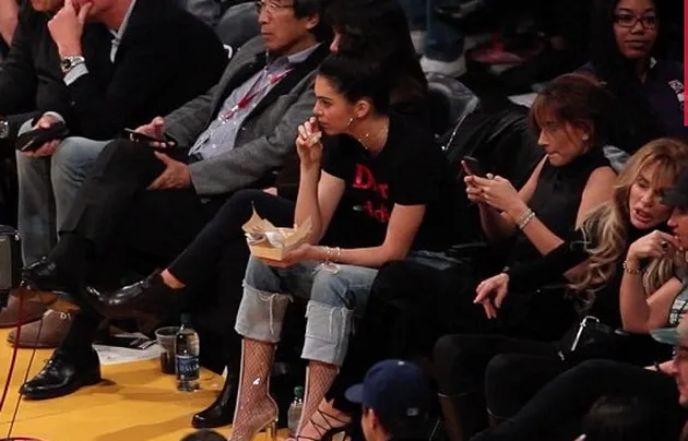 Kendall Jenner & Mantan