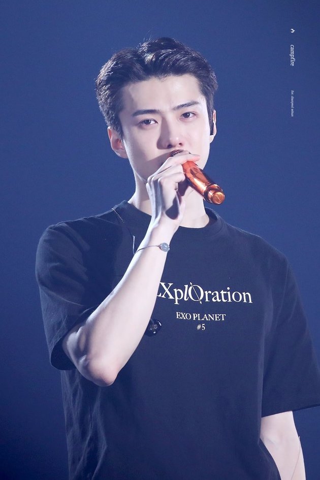 Sehun EXO Moved to Tears, a Real Example of 'Crying Handsome'
