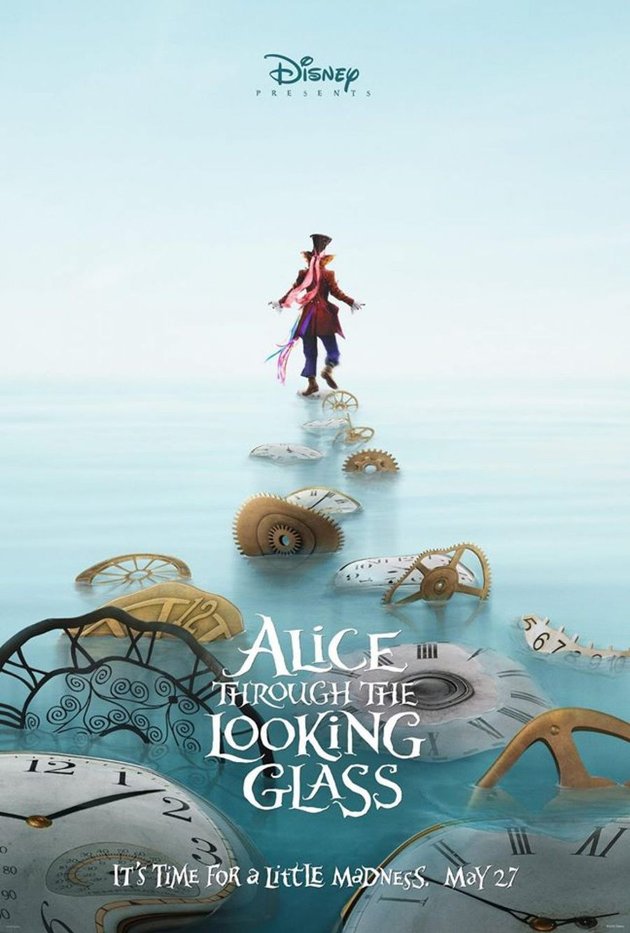 Sekuel Alice in Wonderland, Alice Through The Looking Glass, akhirnya merilis beberapa poster. Ini adalah salah satu dari 2 poster pertama film fantasy ini. Terlihat Mad Hatter menyeberangi beberapa bagian dari jam. Ada apa?