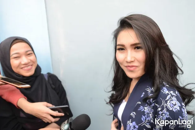 Ayu Ting Ting - Denada