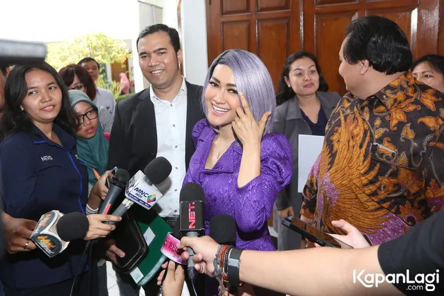 Julia Perez Resmi Cerai