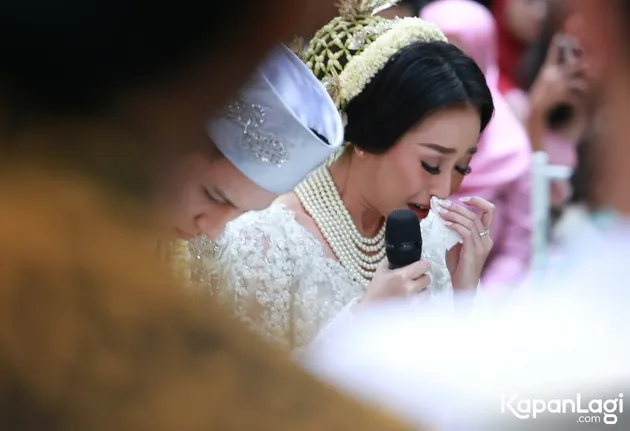 Rinni Wulandari &amp; Jevin Julian