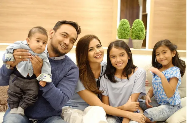 Baby Bambang Anak Bebi Romeo - Meisya Siregar