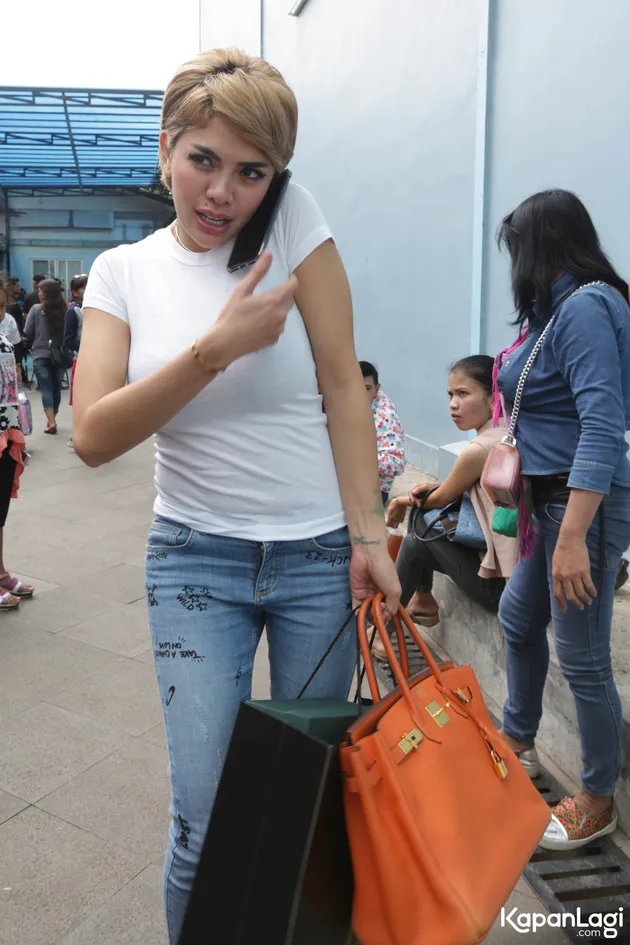 Nikita Mirzani - Ayu Ting Ting - Raffi Ahmad