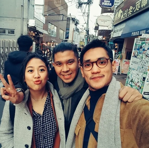 Afgan &amp; Sherina ke Jepang