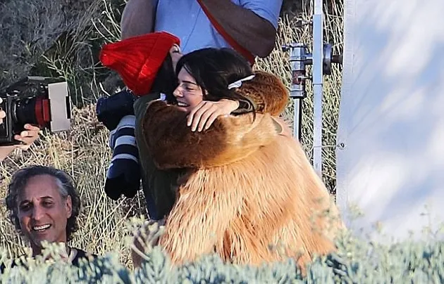 Kendall Jenner &amp; Bella Hadid