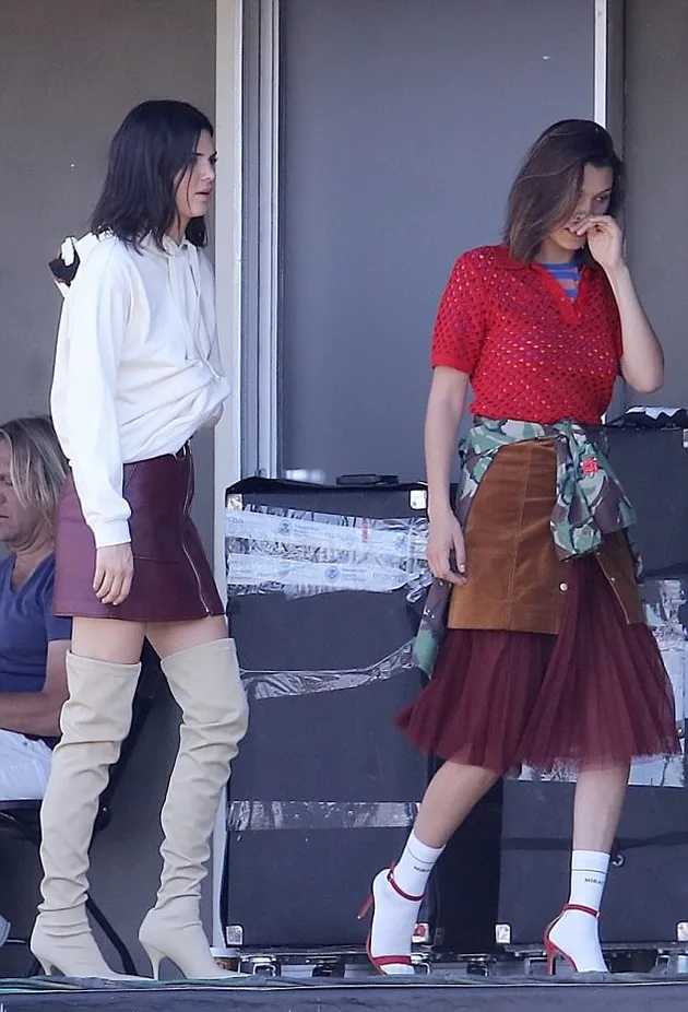 Kendall Jenner &amp; Bella Hadid