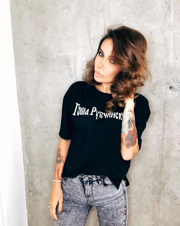Kembaran Victoria Beckham