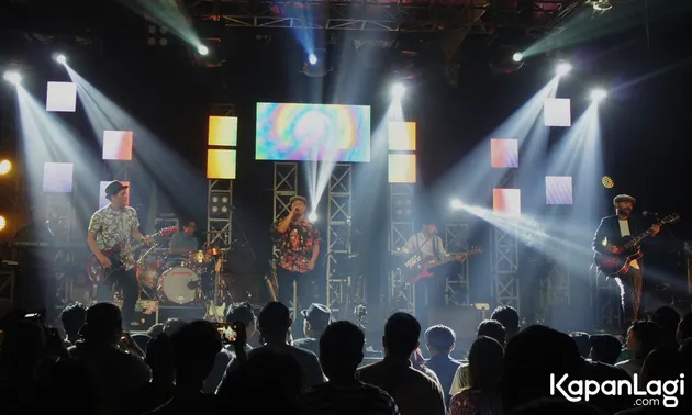 Jumat (23/12) kemarin, band asal Yogyakarta ini meluncurkan karya baru mereka di Jakarta, tepatnya di Sarinah Ekosistem.