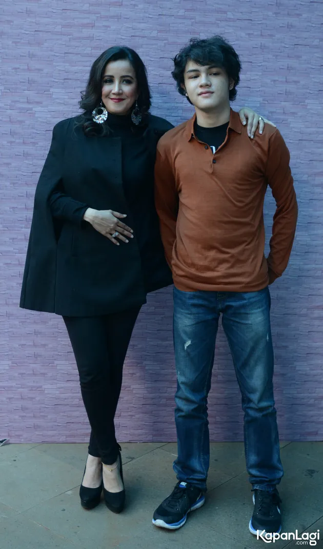 Andi Soraya - Shawn Adrian 