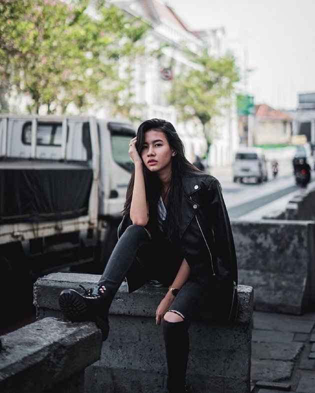 FOTO SHENINA PACAR JEFRI NICHOL, SI CANTIK YANG KEBAL 