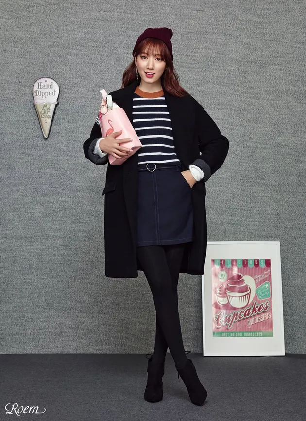Park Shin Hye tampil stylish