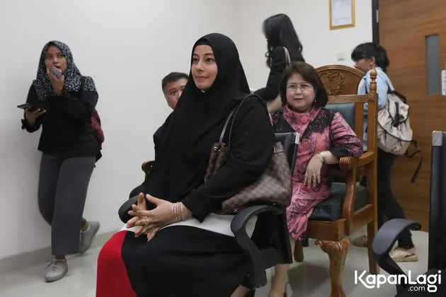 Ustaz Al Habsyi - Putri Aisyah Aminah