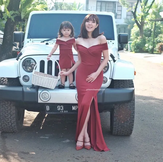 Gisella &amp; Baby Gempi 