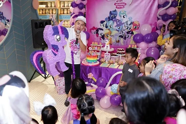 Omesh, Dian Ayu dan Embun
