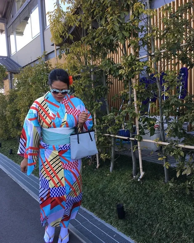 Okky Lukman liburan ke Jepang