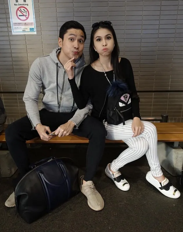  Sandra Dewi &amp; Pacar ke Jepang