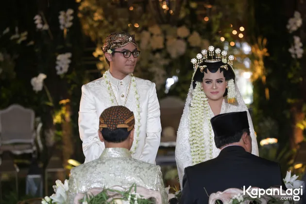 Mytha Lestari &amp; Barry Maheswara