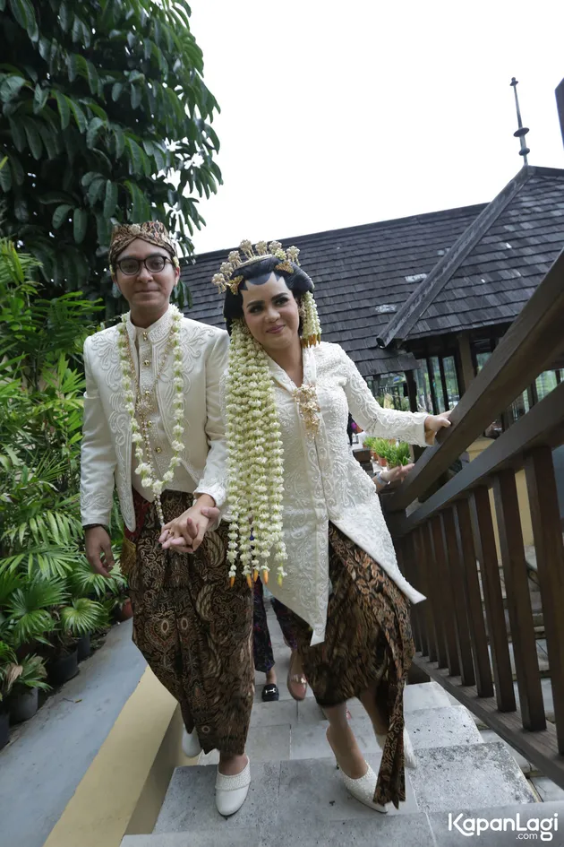 Mytha Lestari &amp; Barry Maheswara