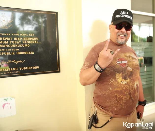 Indro Warkop - Julia Perez