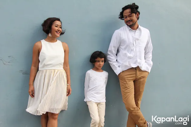 Dwi Sasono &amp; Widi Mulia ikuti kemauan anak untuk liburan