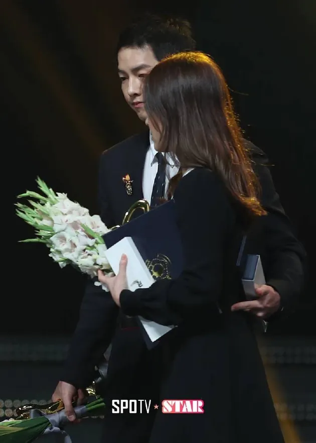 Song Song couple