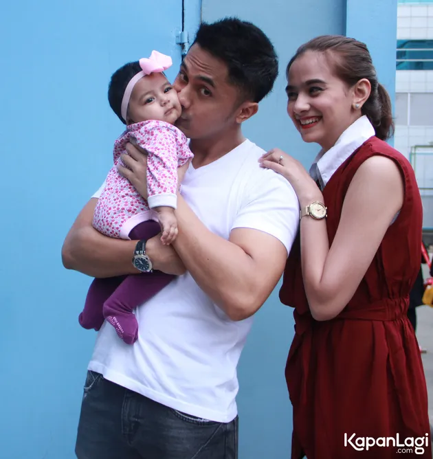 Anak Hengky Kurniawan - Sonya Fatmala