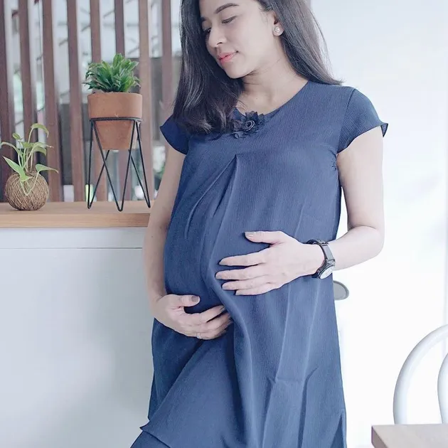 Ayu hastari hamil