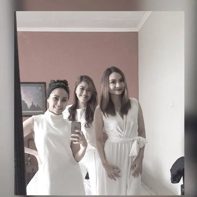 FOTO: SUDAH KENAL TALITHA ELIZABETH, KAKAK DANCER NIA 