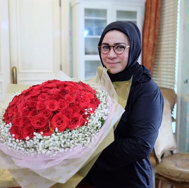 penyanyi indonesia, penyanyi berbakat, penyanyi berhijab, penyanyi berhijab indonesia