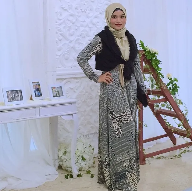 penyanyi indonesia, penyanyi berbakat, penyanyi berhijab, penyanyi berhijab indonesia