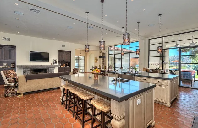 Rumah Mewah Jennifer Lopez