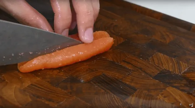 foto sushi berbentuk ikan koi
