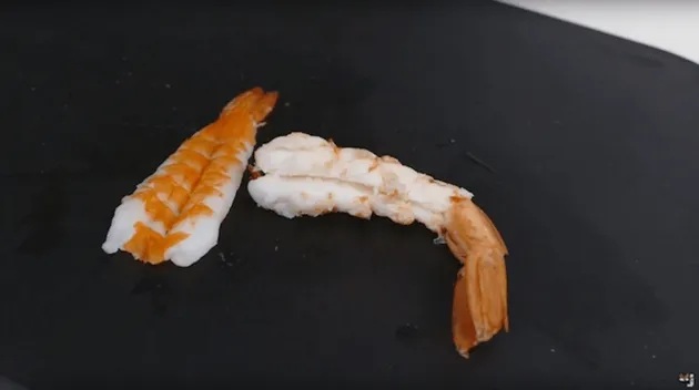 foto sushi berbentuk ikan koi