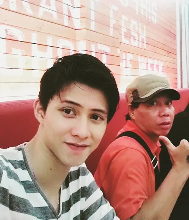 Anak Ganteng Mastur