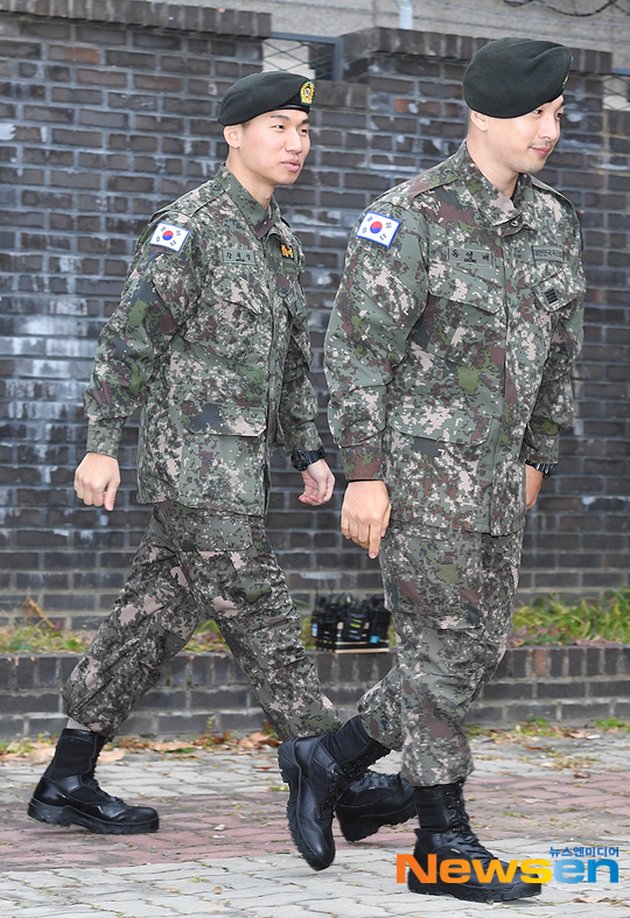PHOTO: Taeyang and Daesung Big Bang Return from Military Service, Welcomed by Thousands of Fangirls