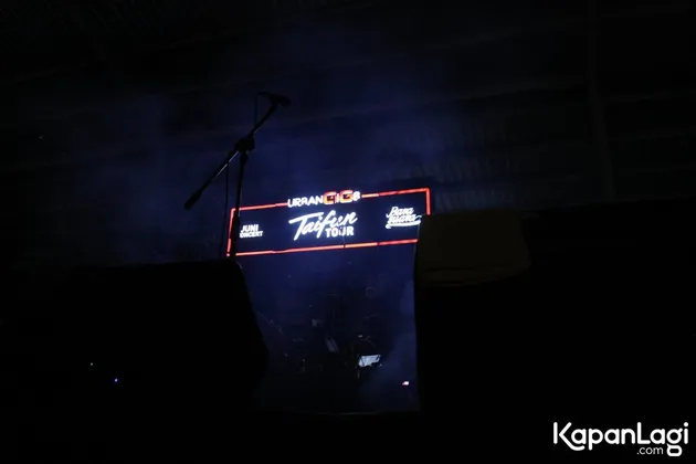 Barasuara Taifun Tour